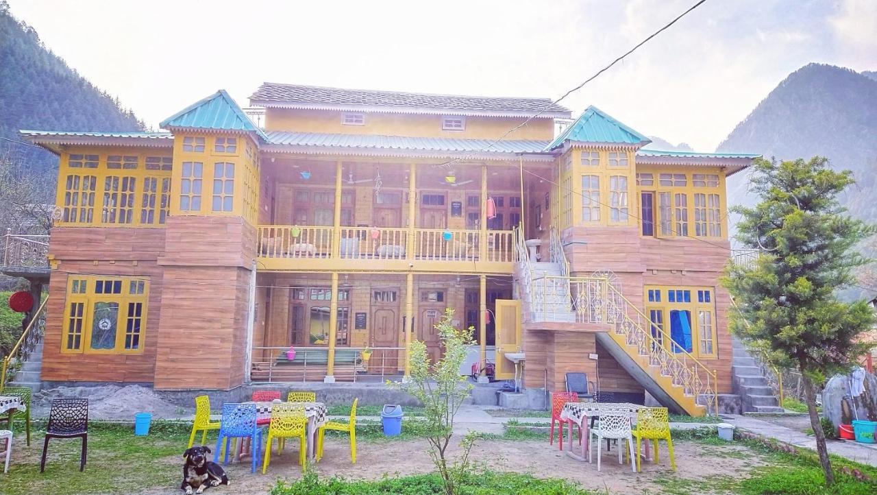 Kasol Wooden Cottage Exterior photo