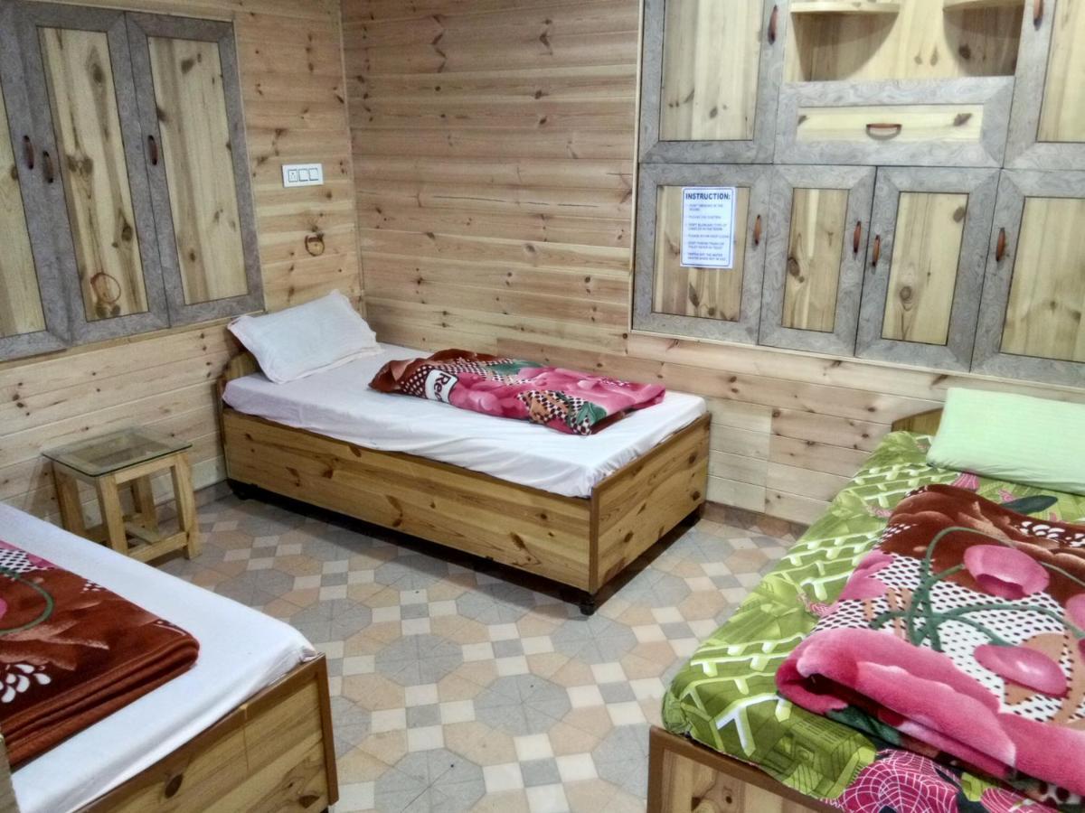 Kasol Wooden Cottage Exterior photo
