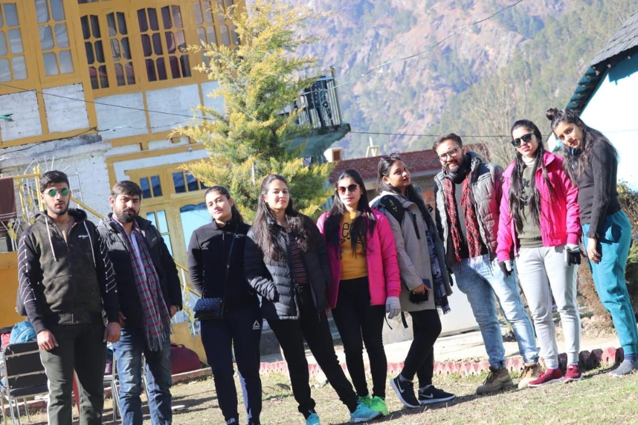 Kasol Wooden Cottage Exterior photo